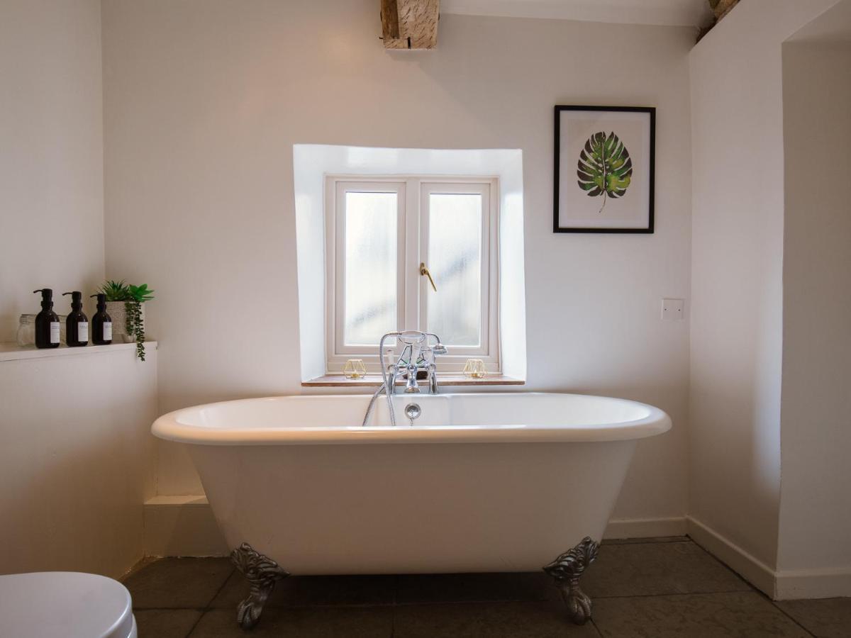 Field View Villa Cirencester Ngoại thất bức ảnh
